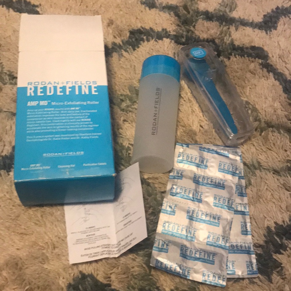 Rodan + fields AMP MD micro exfoliating roller